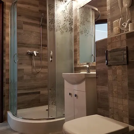 Dwuosobowe فندق مبيت وإفطار Władysławowo